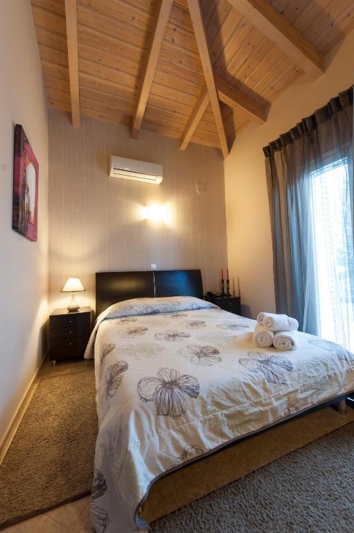 Iliothea Hotel นาฟปลิโอ ภายนอก รูปภาพ