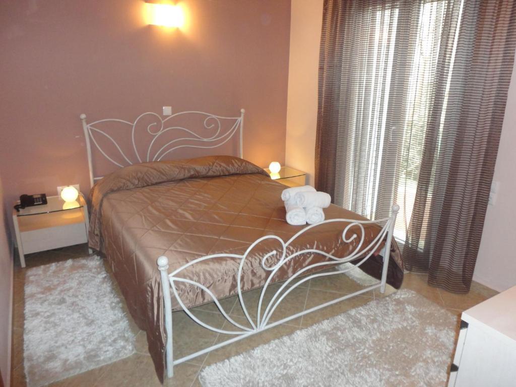 Iliothea Hotel นาฟปลิโอ ห้อง รูปภาพ